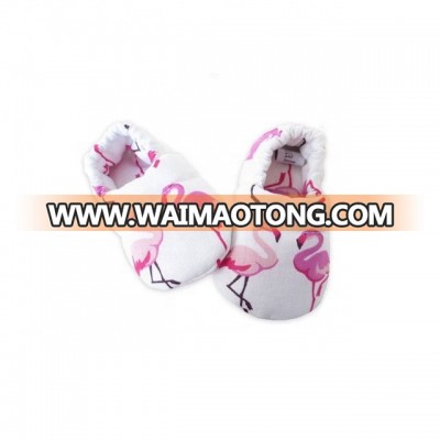 2018 Latest Design GOTS Certified Organic Cotton Newborn Baby Booties at Wholesale Price