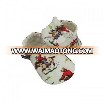 Made In India High Quality Pure Organic Cotton Baby Booties Supplier